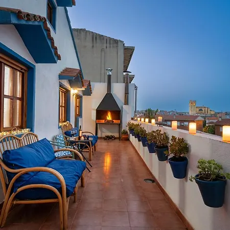 L'olivera: Rustic Retreat Near Peniscola Coast *